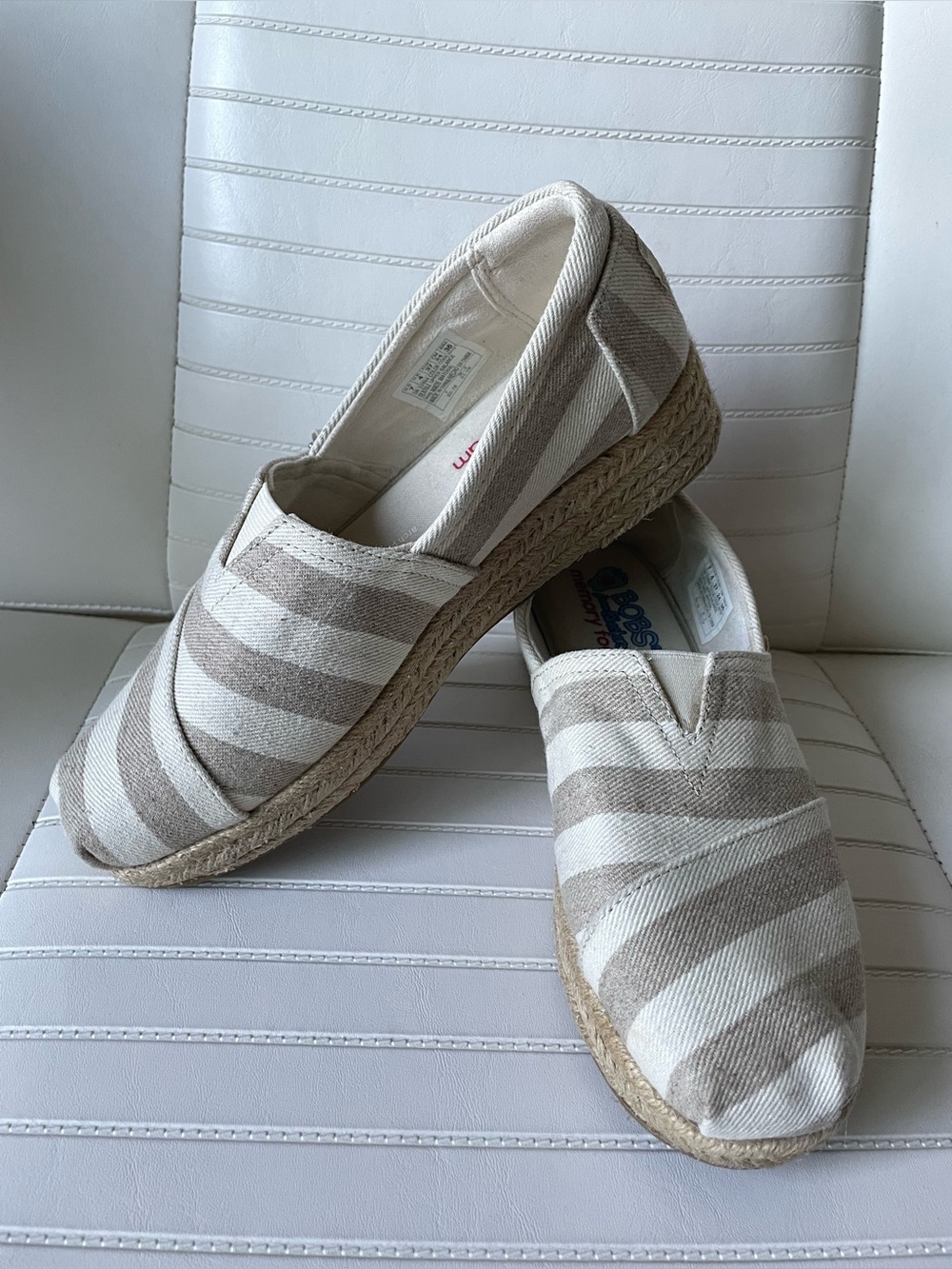 Skechers BOBS Memory Foam Striped Espadrille Slip On Shoes Women’s 7 EU 37